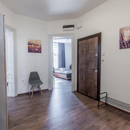 Guest house Vitoshka - R3 Sofia