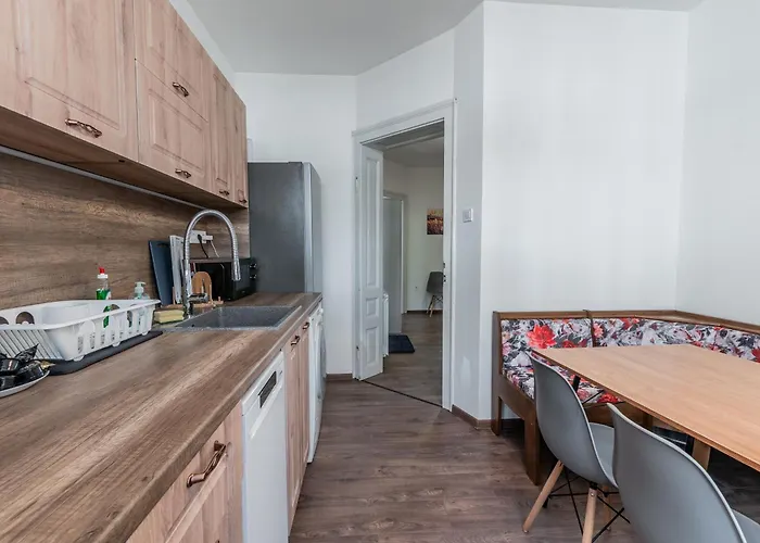 Vitoshka - R3 Къща за гости София