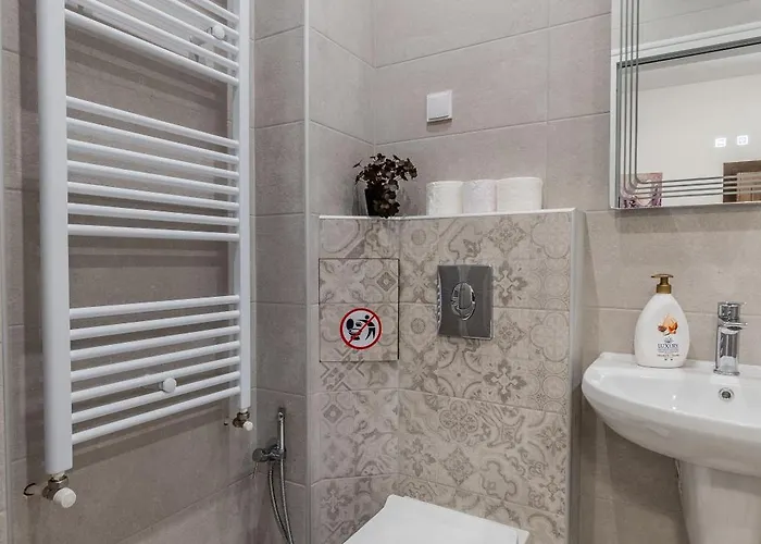 Vitoshka - R3 * София